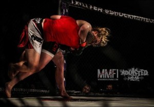 Ffion Davies first amateur MMA fight