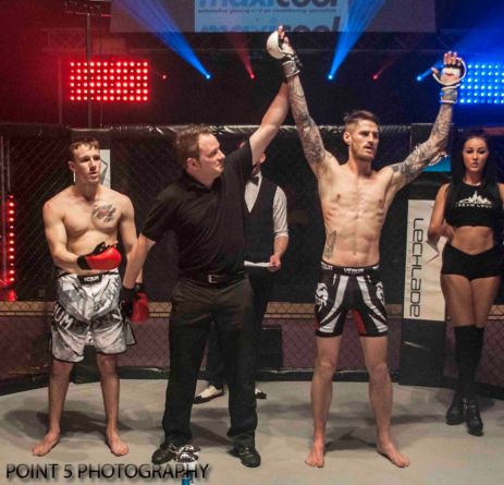 Adam Little at RAGED UK MMA (c) Point 5 Photography