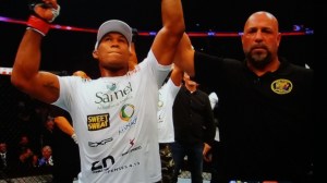 Jacare Souza Winning UFC Fight Night New Jersey