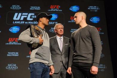 Robbie Lawler vs Rory MacDonald UFC 189